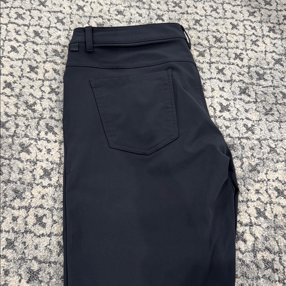 Lululemon Men’s ABC Dress Pants Size 34 Dark Gray Slim Fit Stretch - Picture 6 of 6